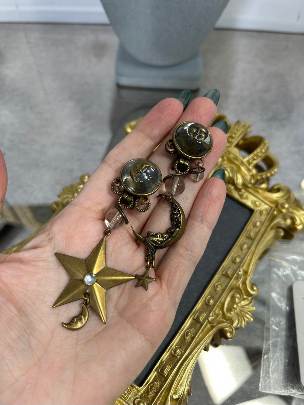 Whimsical Vintage-Inspired Brass Star & Moon Drop Earrings - Gold Tone